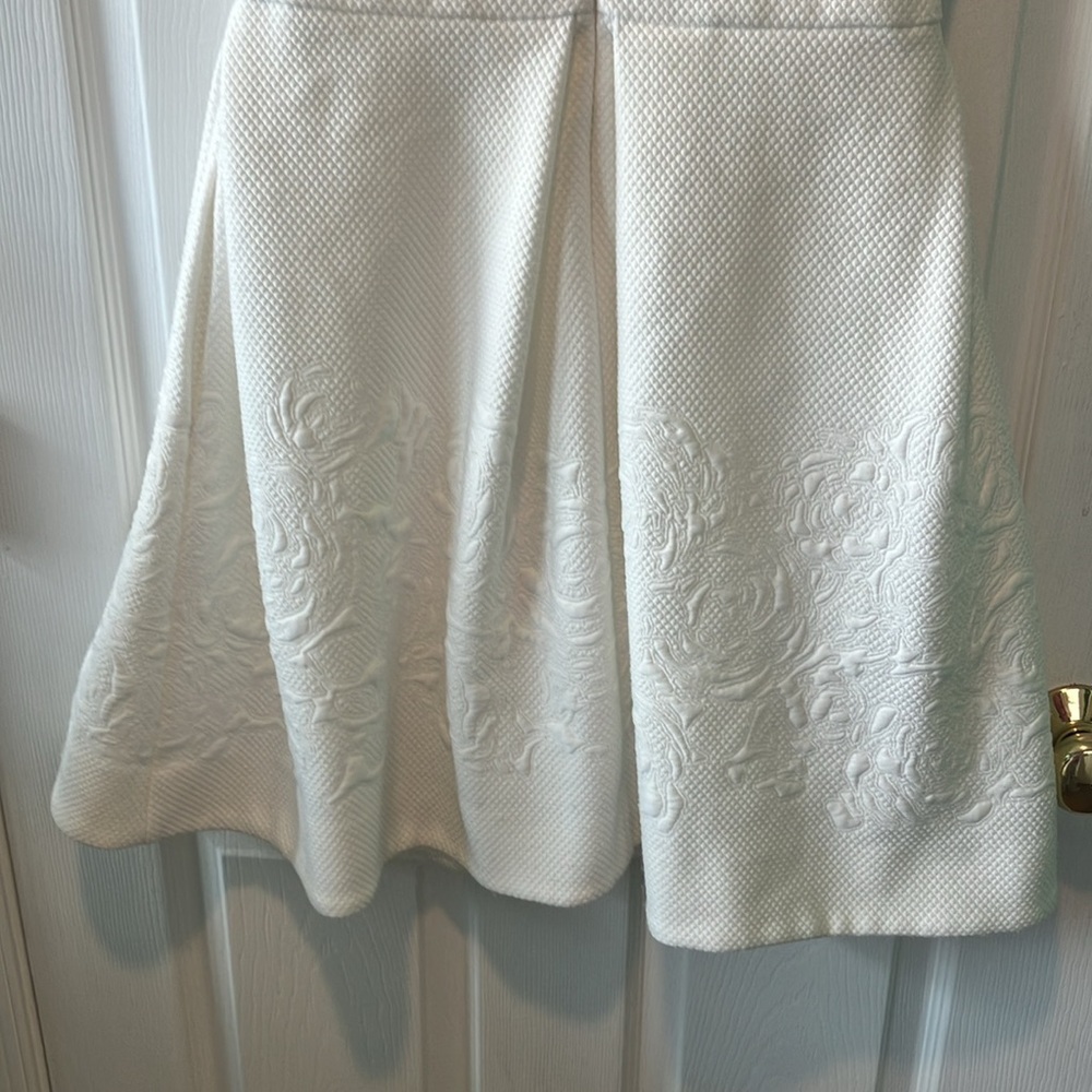 Just...Taylor White Textured Short Sleeve Fit-and-Flare Dress size 10 - Picture 8 of 11